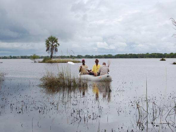 Explore Gorongosa - canoe expedition